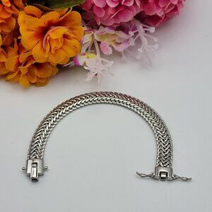 Vintage Inspired Herringbone Chain Bracelet 6.5" Box Clap Silver Plated Fancy